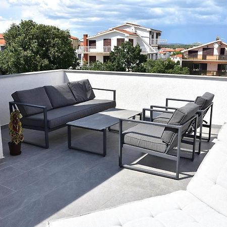 Apartment Leonora Vodice Exterior foto